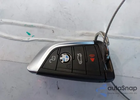 2022 BMW 330I из США, поврежденный, VIN 3MW5R1J07N8C63855